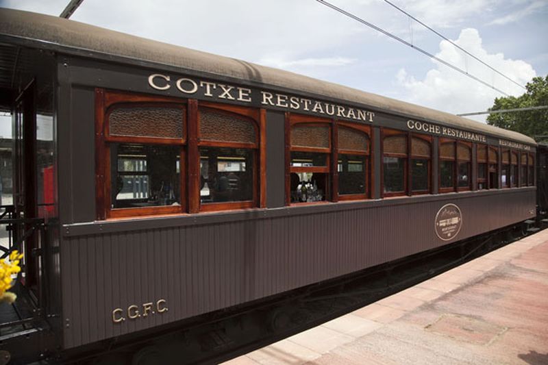 Cotxe restaurant FGC